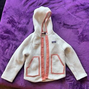 Patagonia Kids Cream Sherpa Hoodie with Pink Trim Size 5T